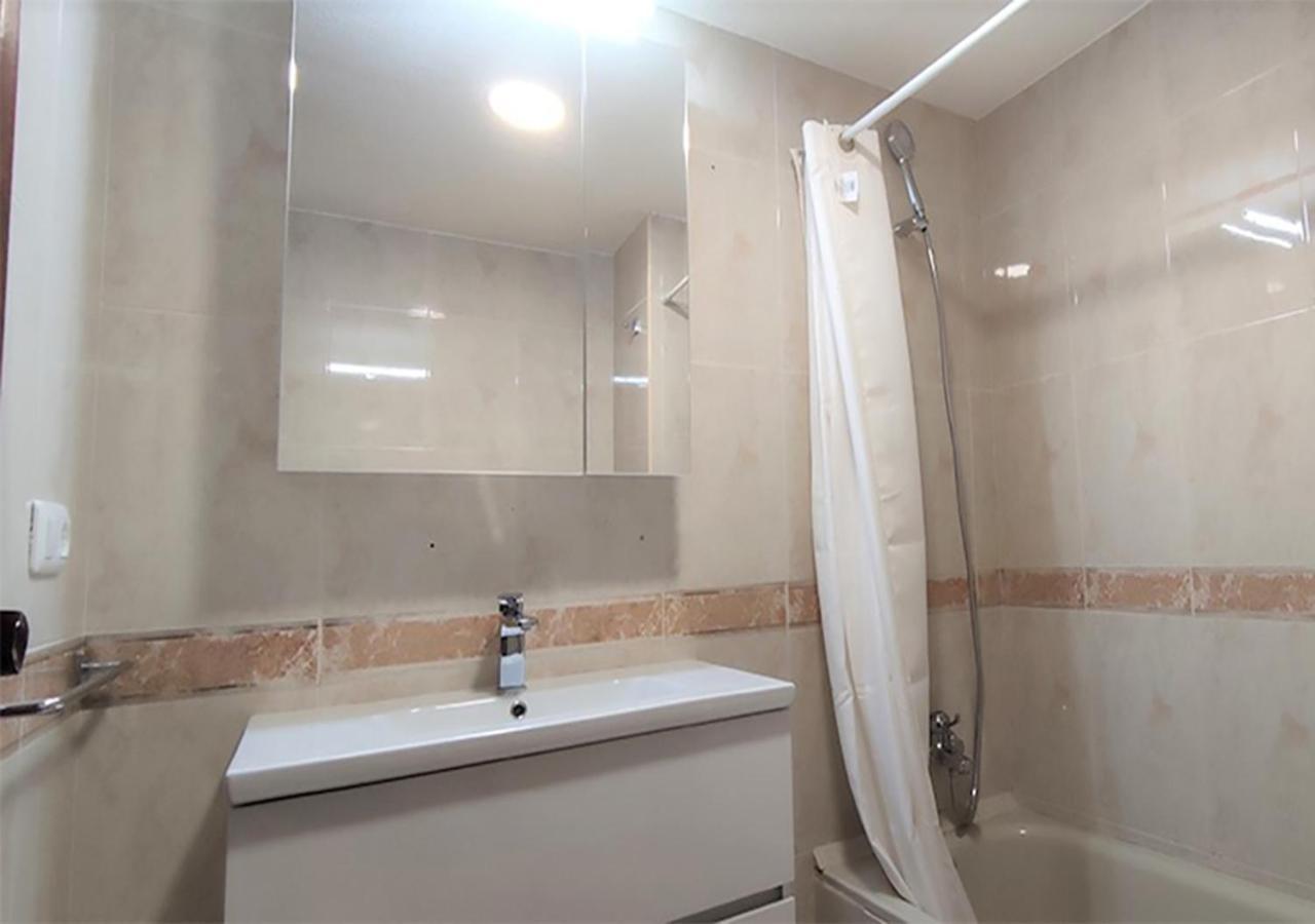 Appartement Piso Centro Ciudad Club Nautico à Torrevieja Extérieur photo