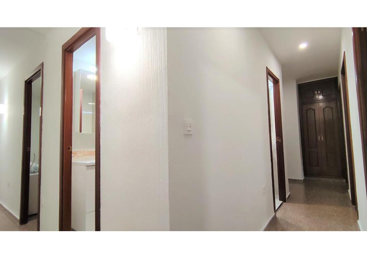Appartement Piso Centro Ciudad Club Nautico à Torrevieja Extérieur photo